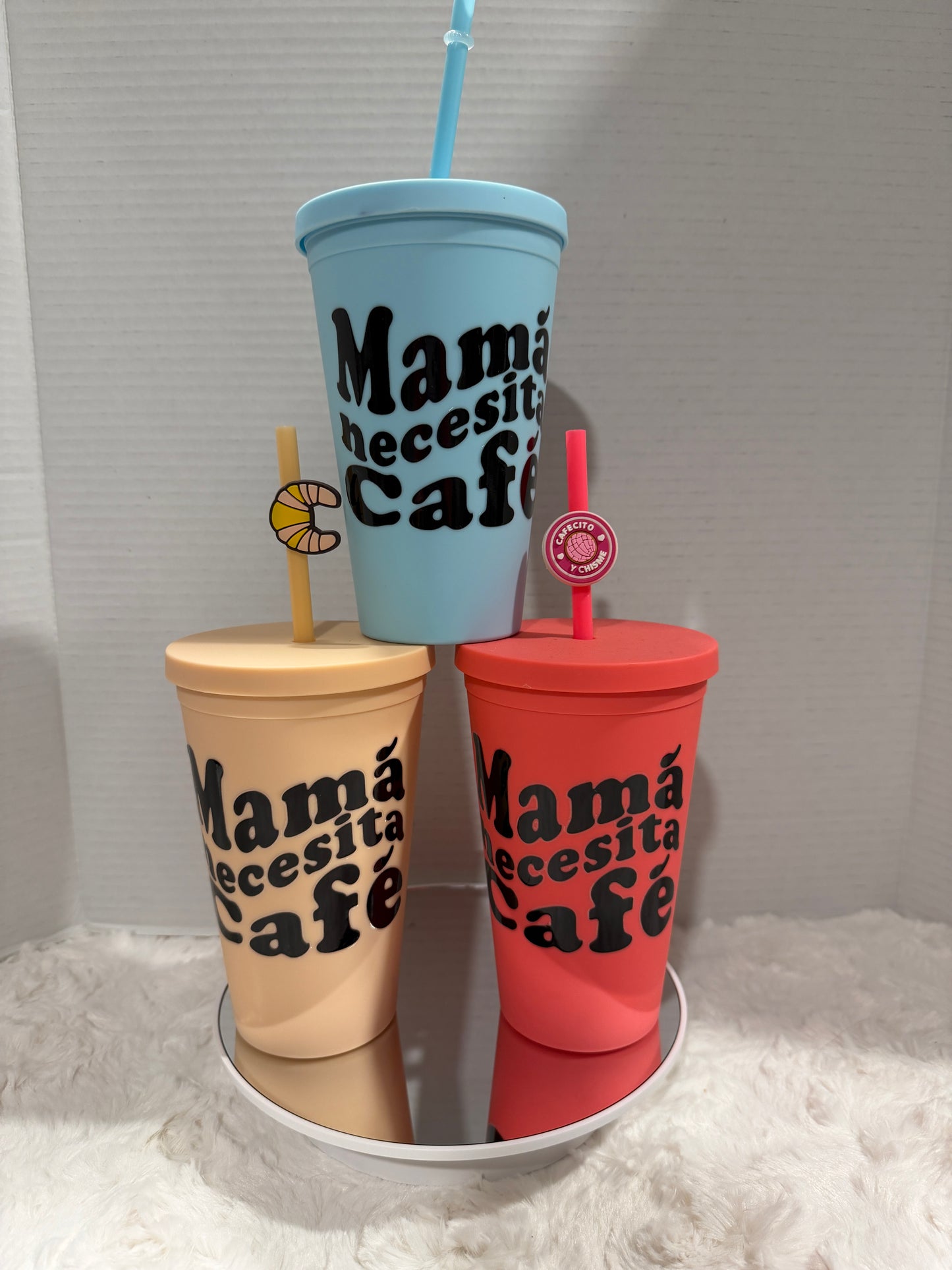Mama Necesita Cafe